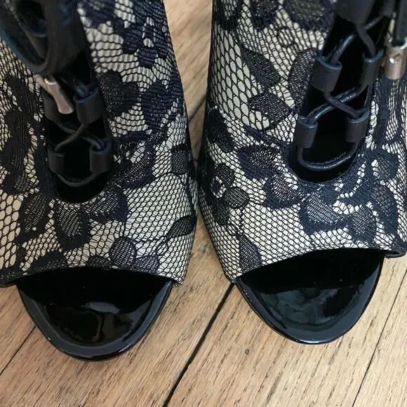 Brian Atwood Lace Booties size 7 - Picture 9 of 9